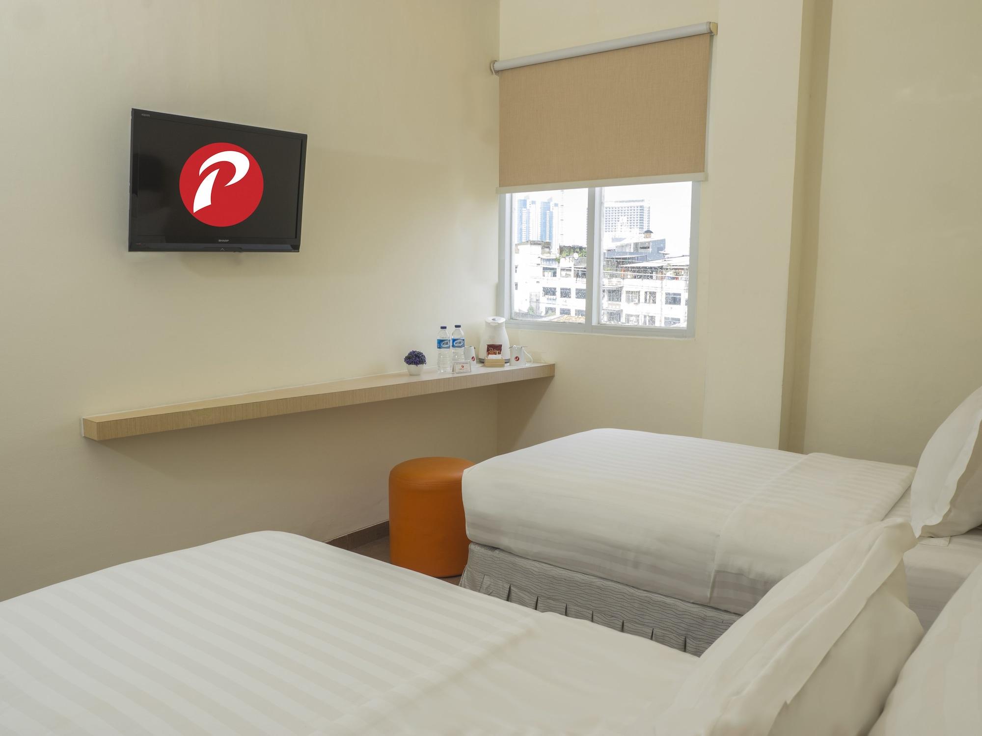 D'Primahotel Itc Mangga Dua Jakarta Exterior photo