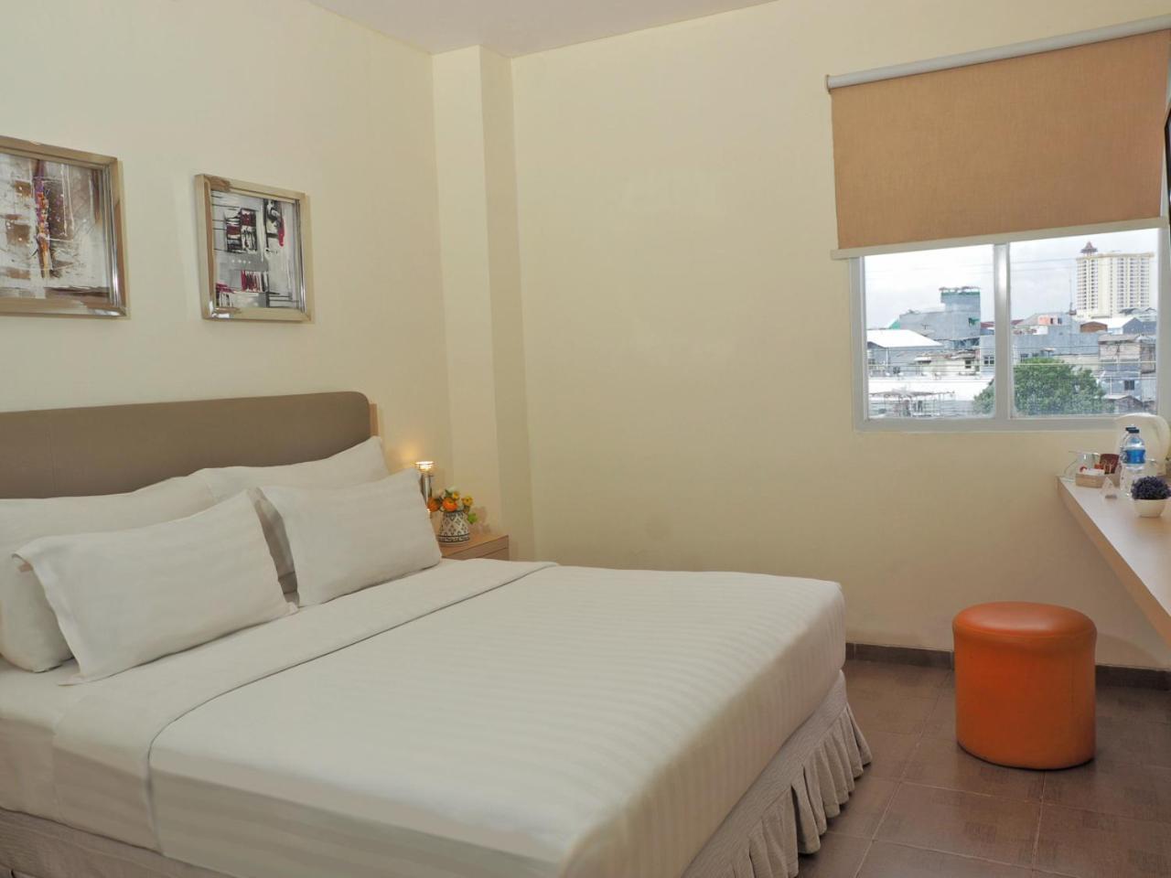 D'Primahotel Itc Mangga Dua Jakarta Exterior photo