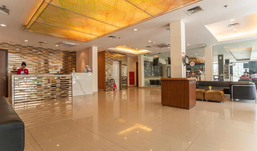 D'Primahotel Itc Mangga Dua Jakarta Exterior photo